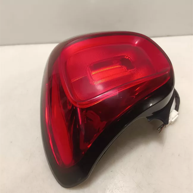 Fanale posteriore destro