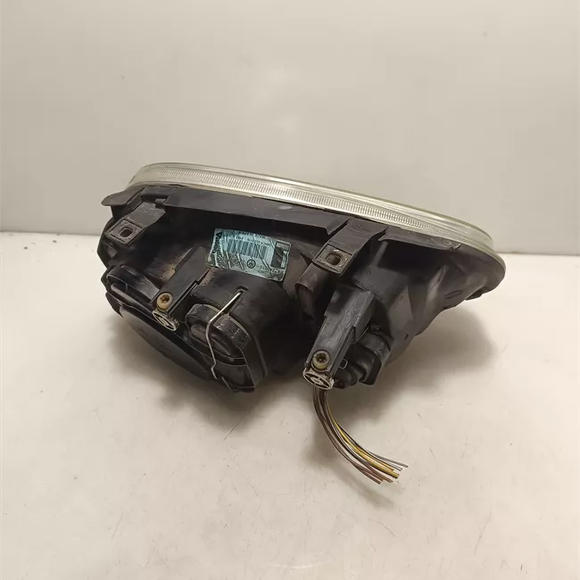 Proiettore sinistro Hella