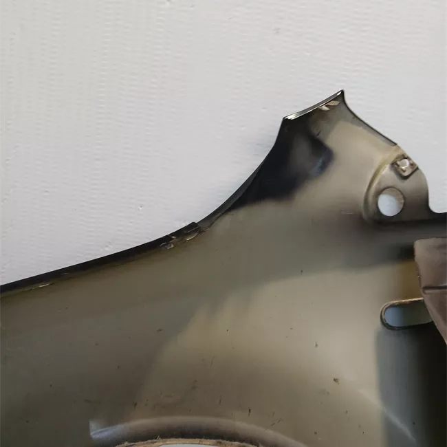 Parafango anteriore destro