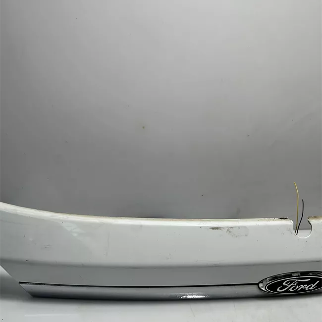 Maniglia portello posteriore con cromatura grigio polvere di luna