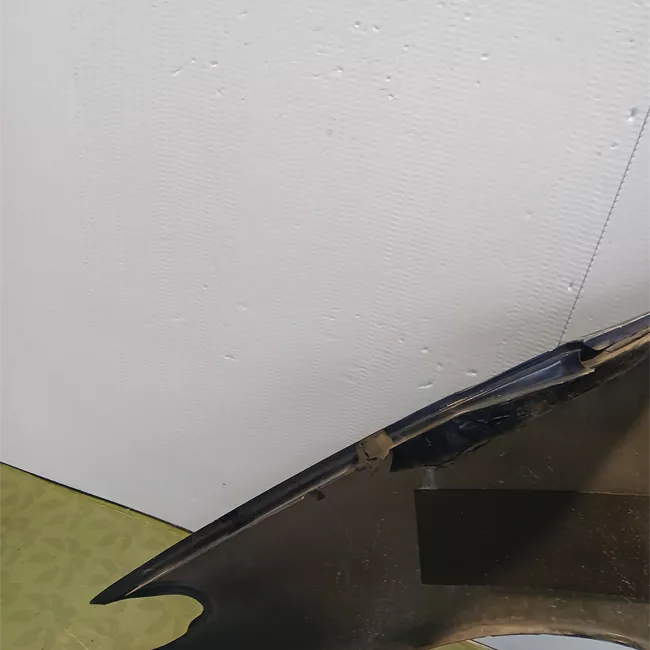 Parafango anteriore destro