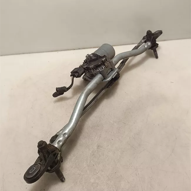 Meccanismo tergiparabrezza con motorino