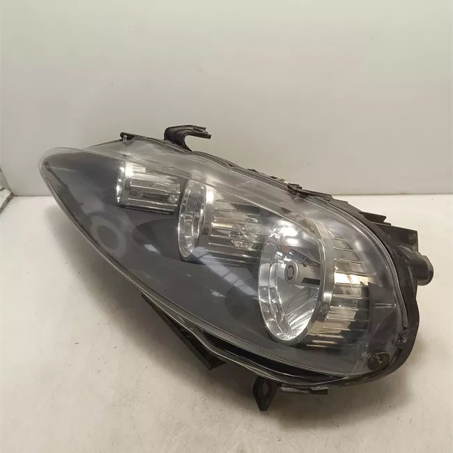 Proiettore sinistro con proiettore Xeno