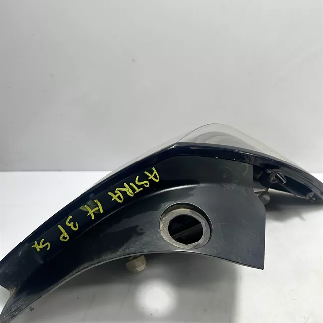 Fanale posteriore sinistro