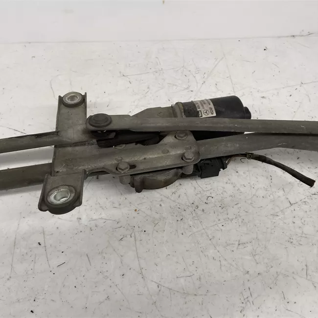 Meccanismo tergiparabrezza con motorino