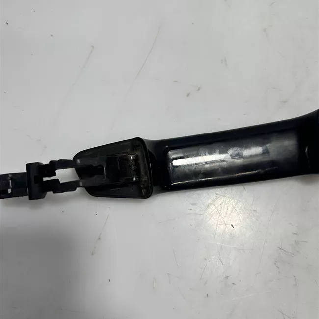 Maniglia porta anteriore destra primer