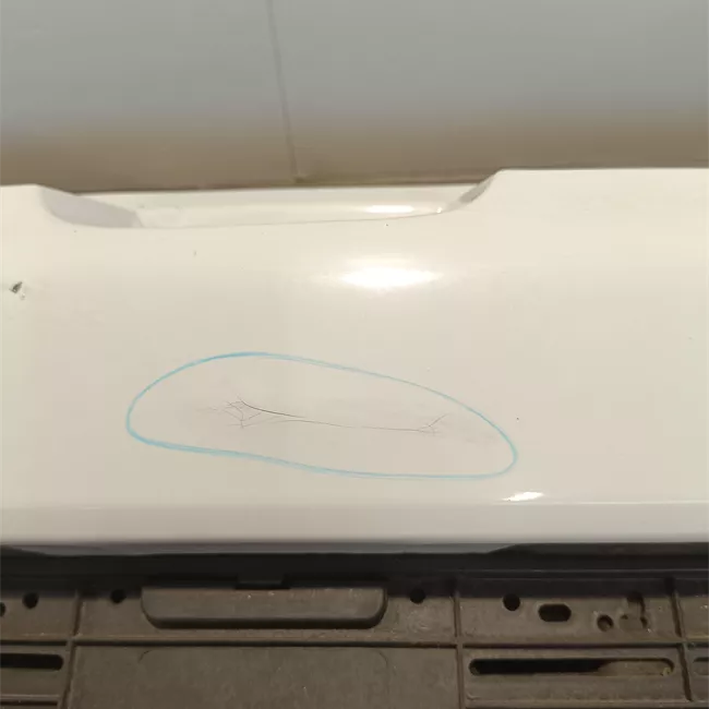 Paraurti posteriore superiore con sensori parcheggio