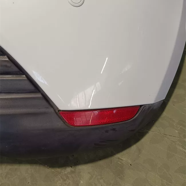 Paraurti posteriore superiore con sensori parcheggio