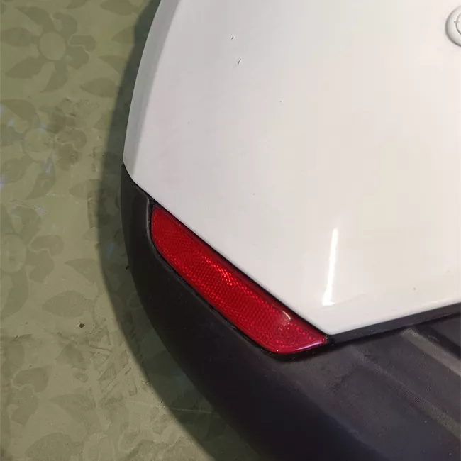 Paraurti posteriore superiore con sensori parcheggio