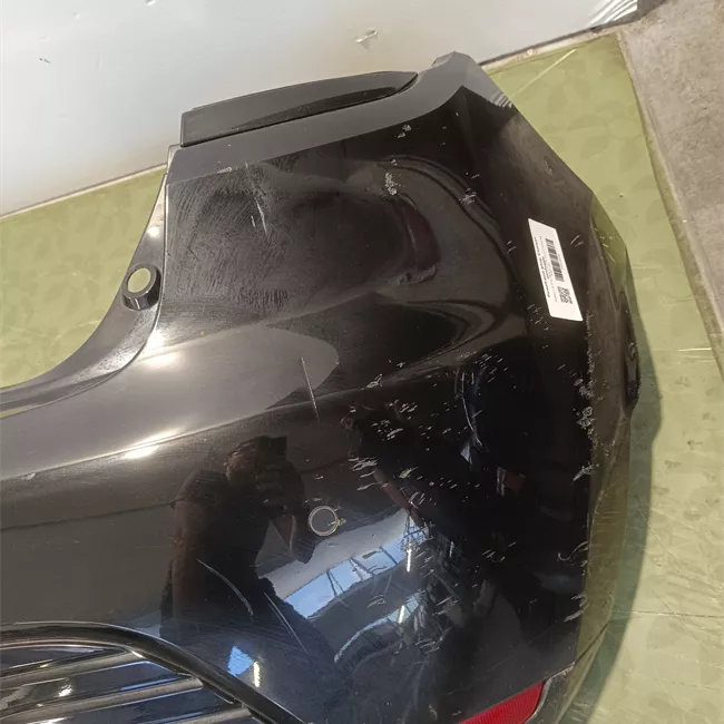 Paraurti posteriore superiore con sensori parcheggio