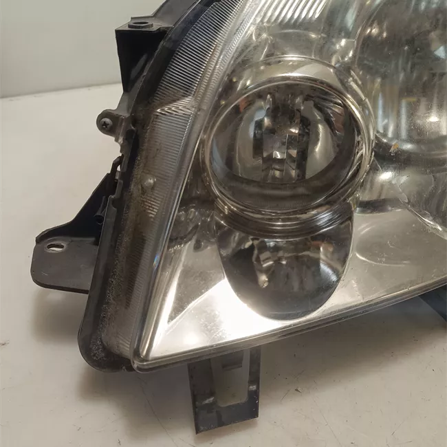 Proiettore sinistro 05-07>