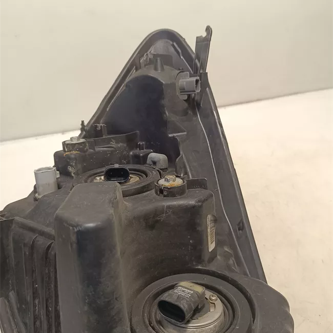 Proiettore sinistro 05-07>