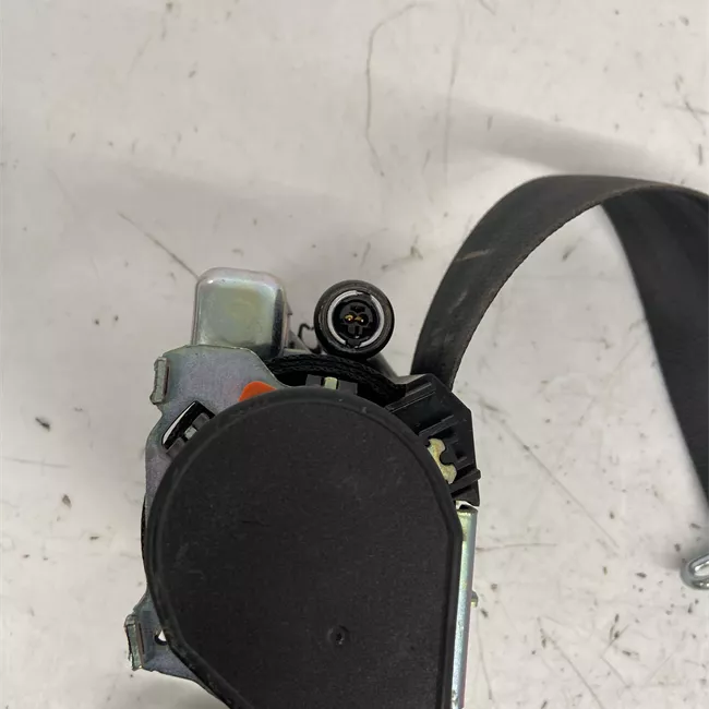 Cintura di sicurezza anteriore sinistra