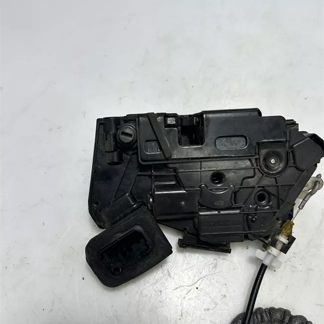 Serratura porta posteriore destra