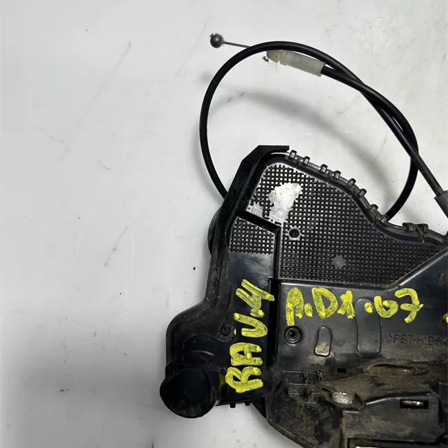 Serratura porta anteriore destra