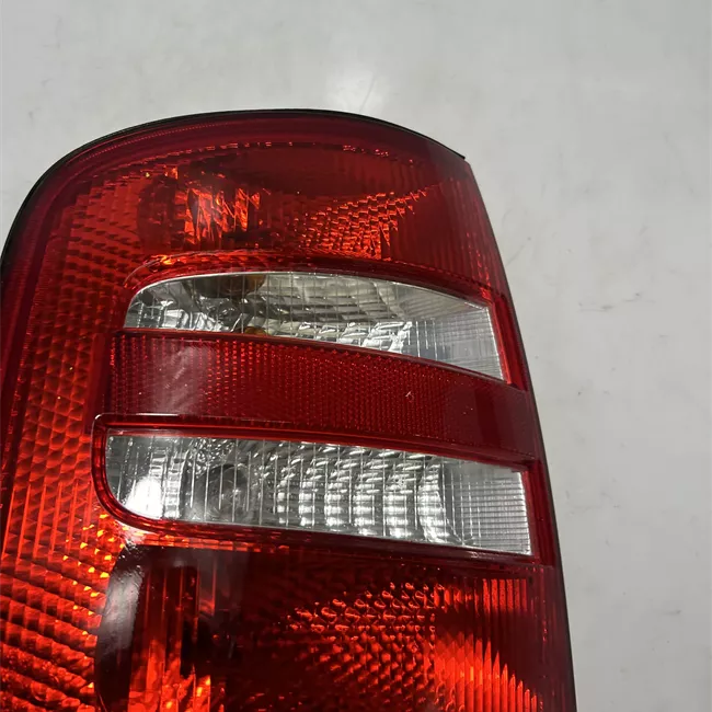 Fanale posteriore sinistro