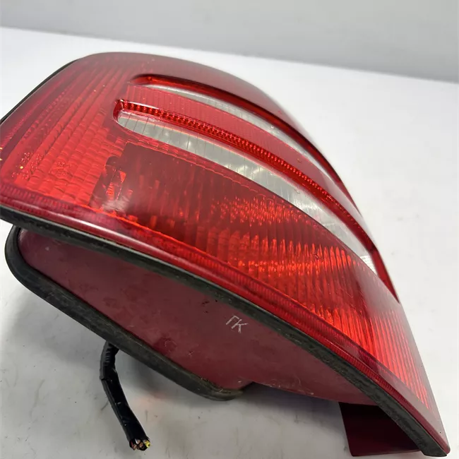 Fanale posteriore sinistro