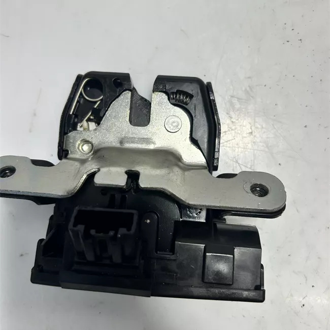 Serratura portello posteriore