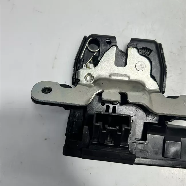 Serratura portello posteriore