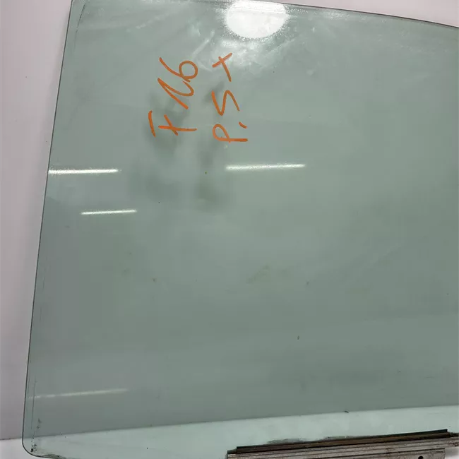 Scendente porta posteriore sinistro