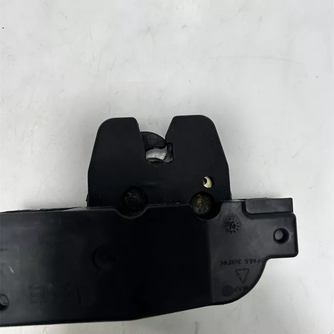 Serratura portello posteriore