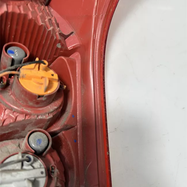 Fanale posteriore sinistro