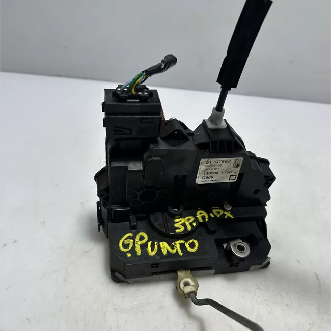 Serratura chiusura centralizzata porta anteriore destra