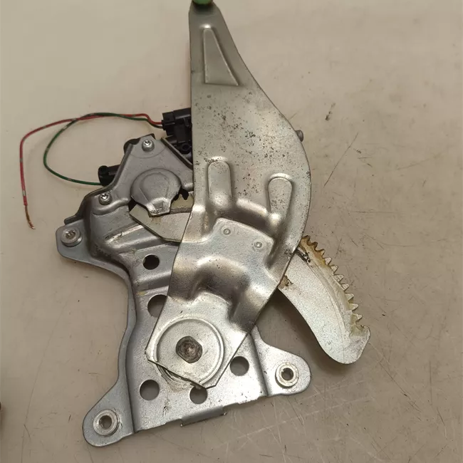 Alzacristallo elettrico porta posteriore sinistro con motorino