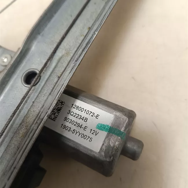 Alzacristallo elettrico porta anteriore sinistro con motorino