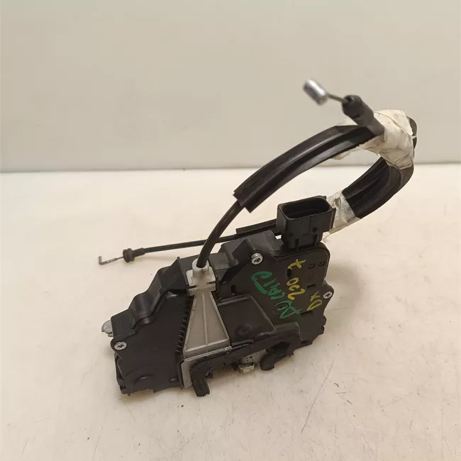 Serratura porta anteriore destra