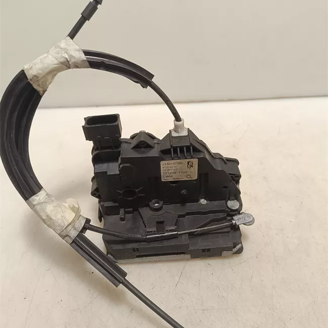 Serratura porta anteriore destra