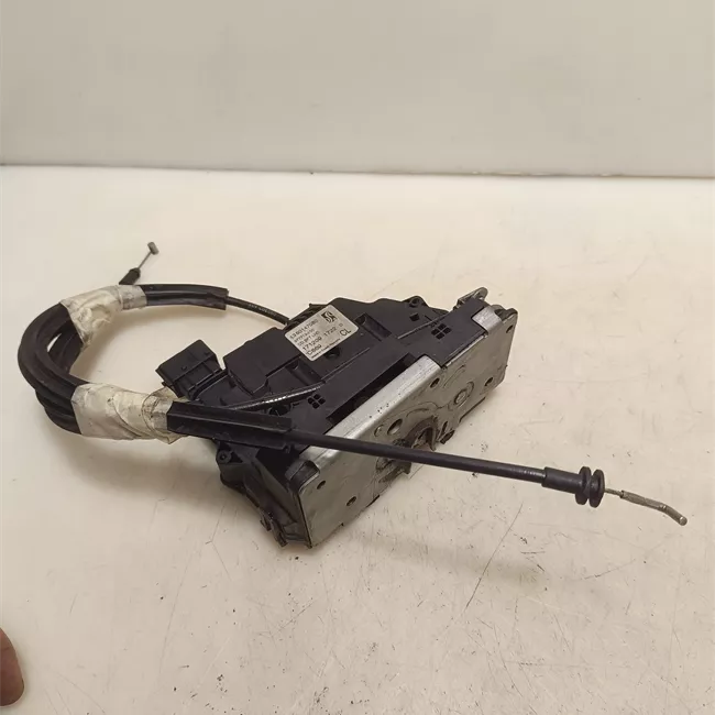 Serratura porta anteriore destra