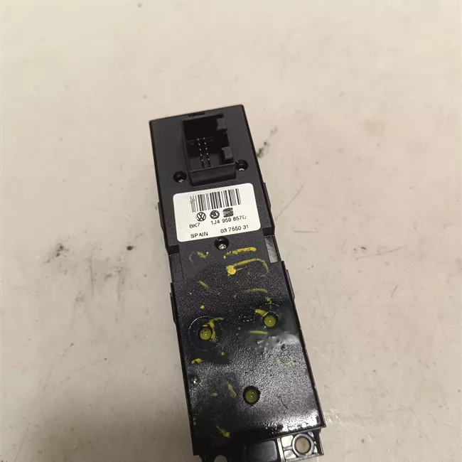 Blocco comandi alzacristalli con cristalli post elettrici