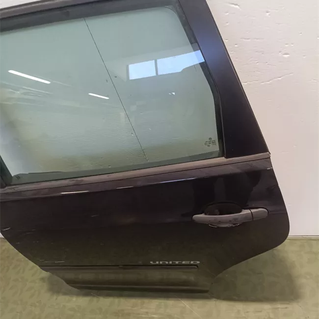 Porta posteriore sinistra