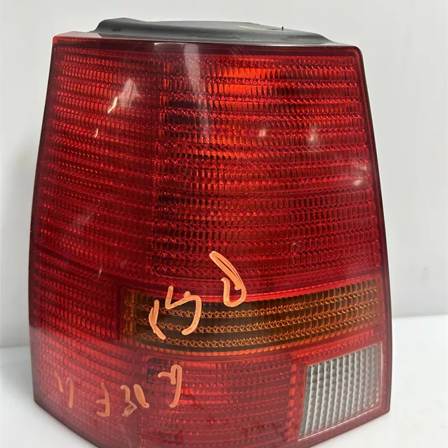 Fanale posteriore sinistro giallo/rosso