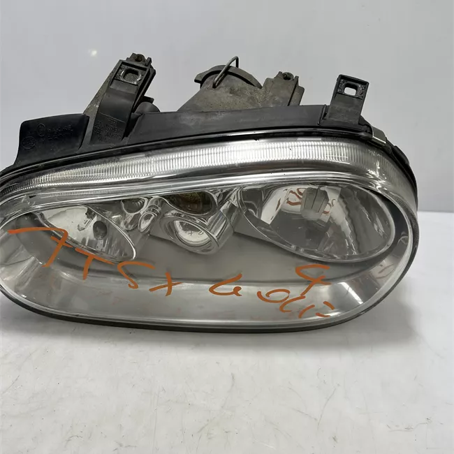 Proiettore sinistro Hella