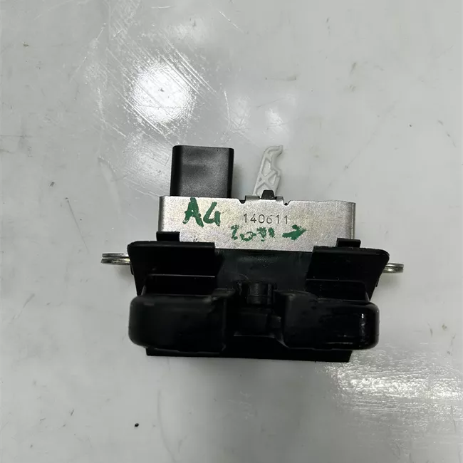 Serratura portello posteriore nero satinato