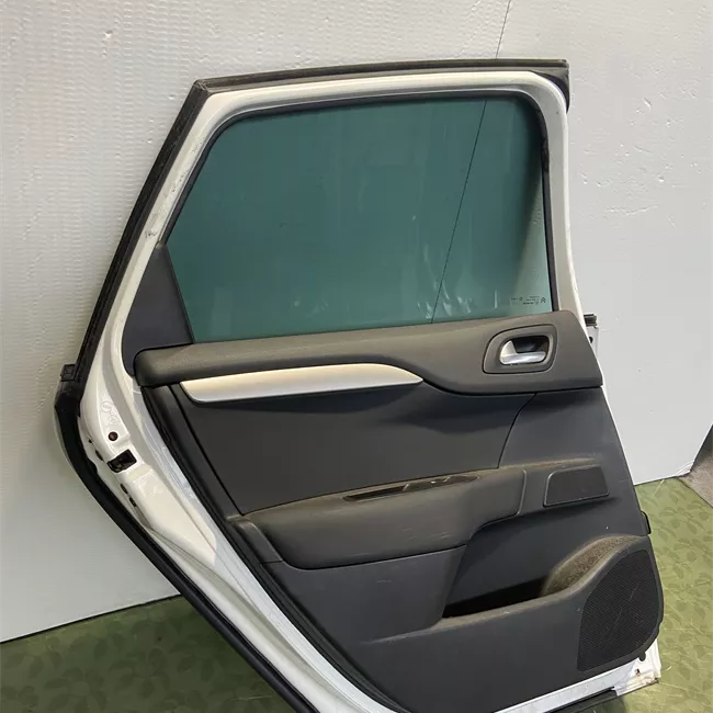 Porta posteriore sinistra