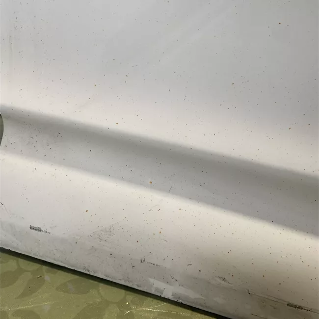 Porta anteriore destra