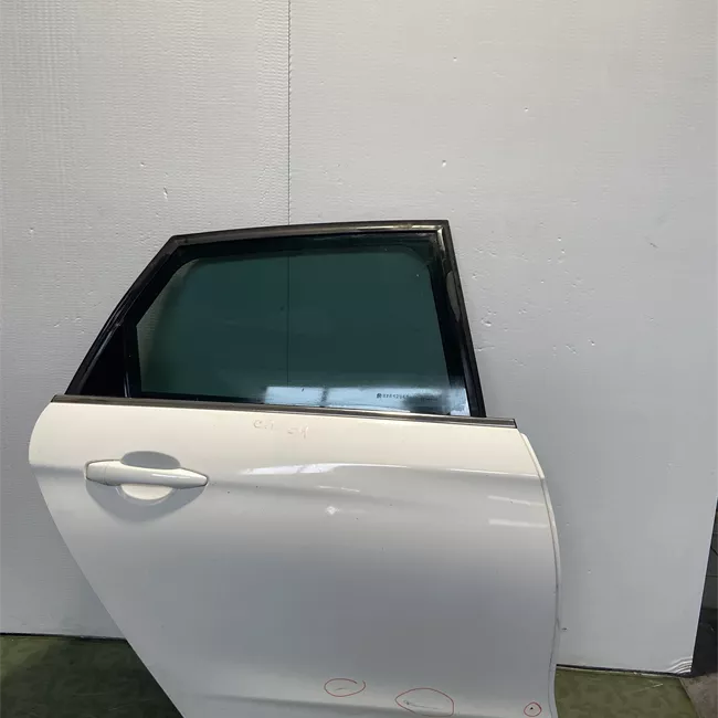 Porta posteriore destra