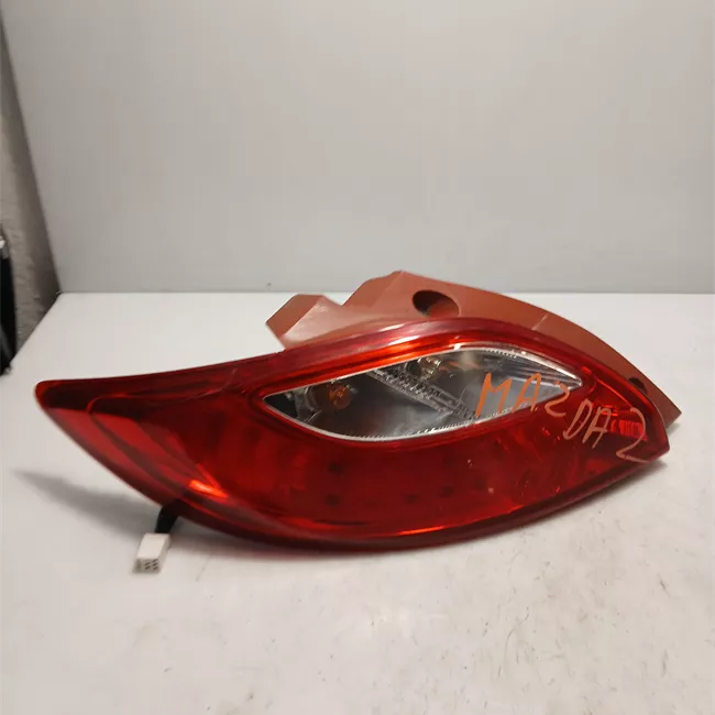 Fanale posteriore sinistro