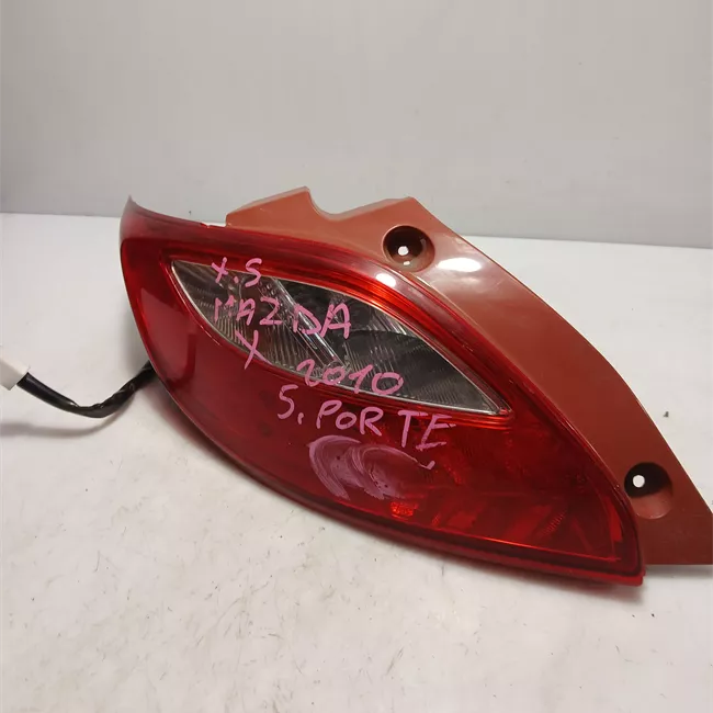 Fanale posteriore sinistro