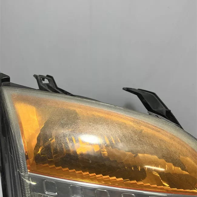 Proiettore destro Ambra