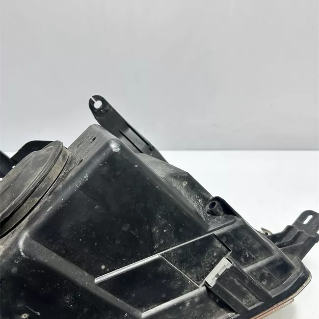 Proiettore sinistro Ambra