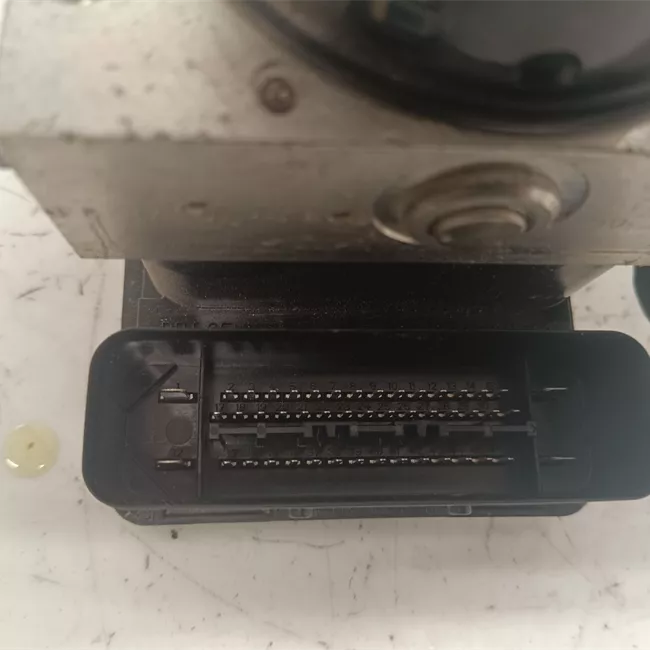 Aggregato ABS con abs/es controllo pressione pneumatici