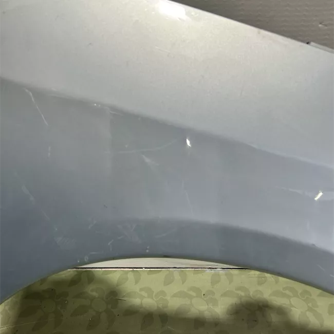 Parafango anteriore destro