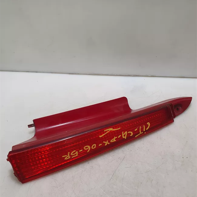 Fanale posteriore parte superiore destro