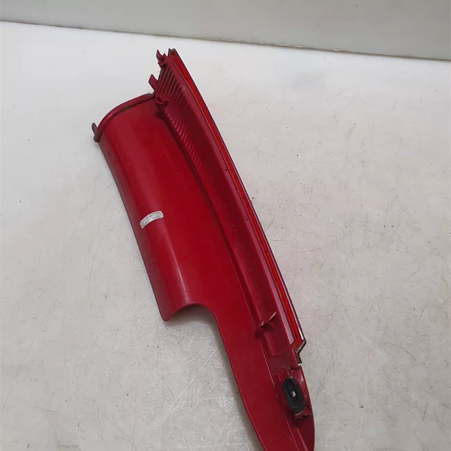 Fanale posteriore parte superiore destro