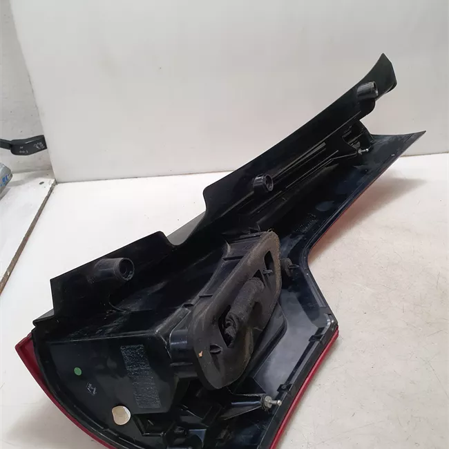 Fanale posteriore sinistro