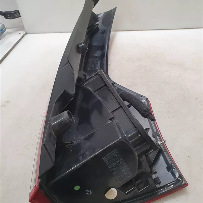 Fanale posteriore sinistro